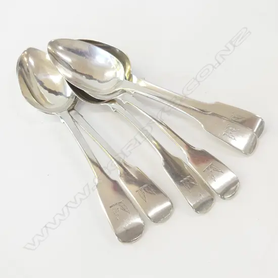 6 FIDDLE PATTERN DESSERT SPOONS 237GMS, LOND. 1830 & 1821