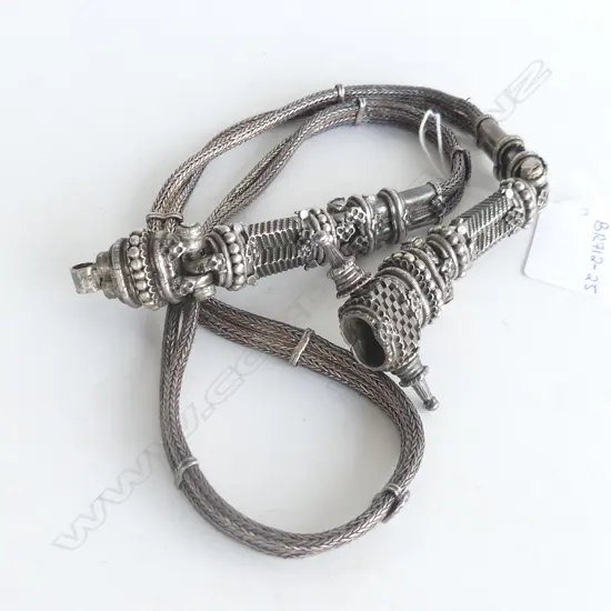 INDIAN SILVER BELT  244 grams