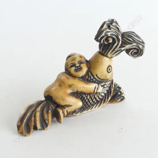 SMALL IVORY CARVED SNUFF BOTTLE; CHILD HOLDING KOI FISH W.70mm