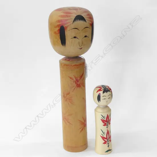 2 JAPANESE KOKESHI DOLLS