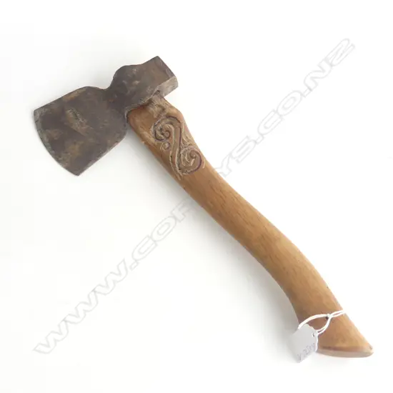 MAORI CARVED TOMAHAWK HATCHET (PATITI) L.400mm