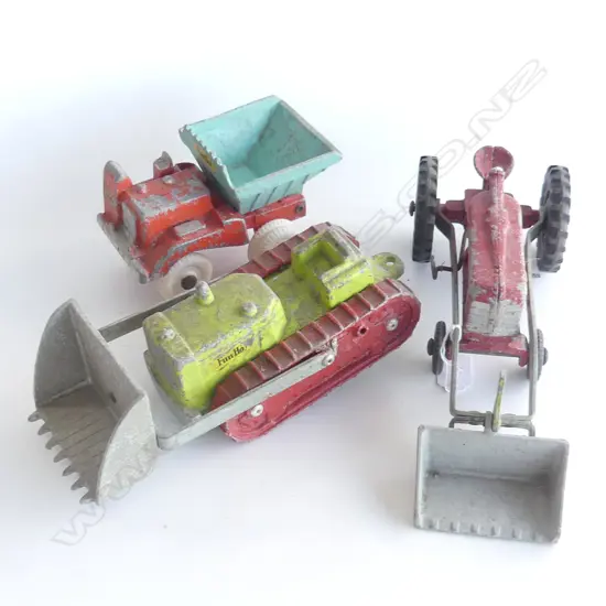 3 FUN HO VEHICLES; TRACTOR, TIPPER TRUCK + ONE OTHER  (L.370, 160, 240MM) 