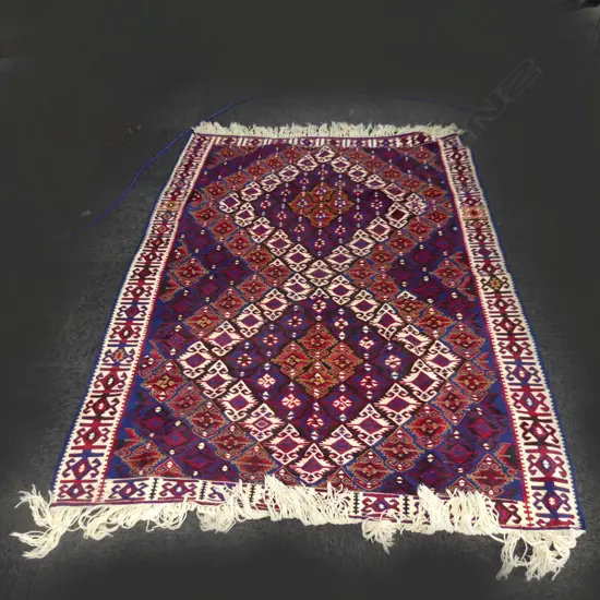 LARGE KELIM RUG, 1400 x 1900mm