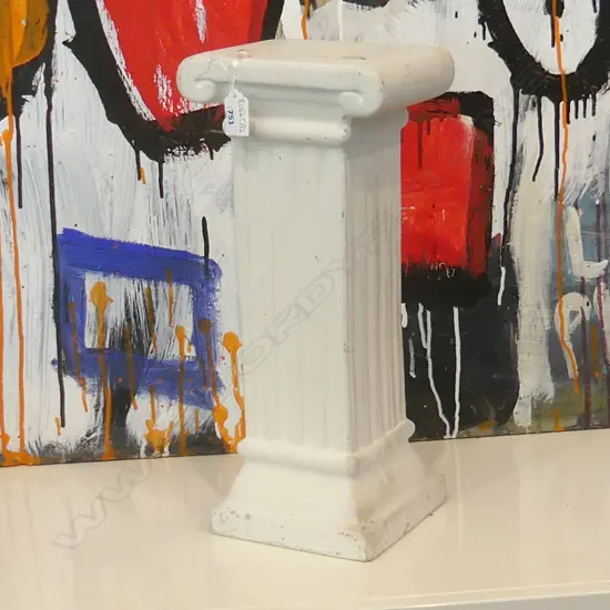 WHITE PAINTED POTTERY CORINTHIAN COLUMN H 400MM