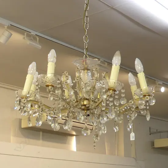 CRYSTAL 8 BRANCH CHANDELIER D 580MM 