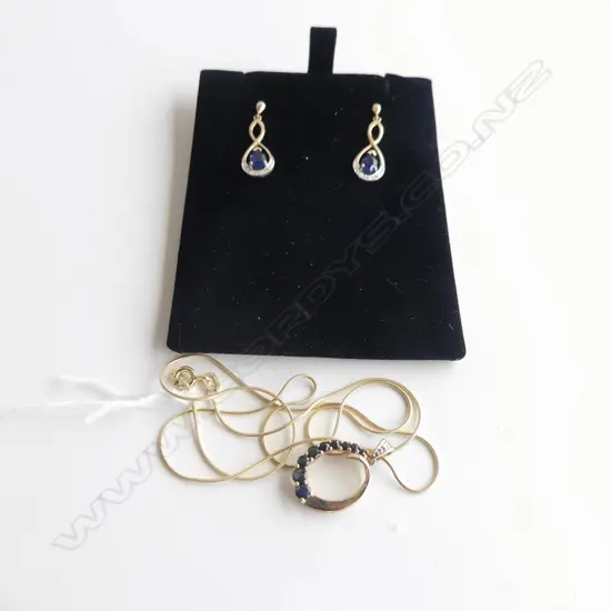 9CT YELLOW GOLD & BLUE STONE PENDANT W 10CT GOLD CHAIN & DROP EARRINGS  5.26GMS