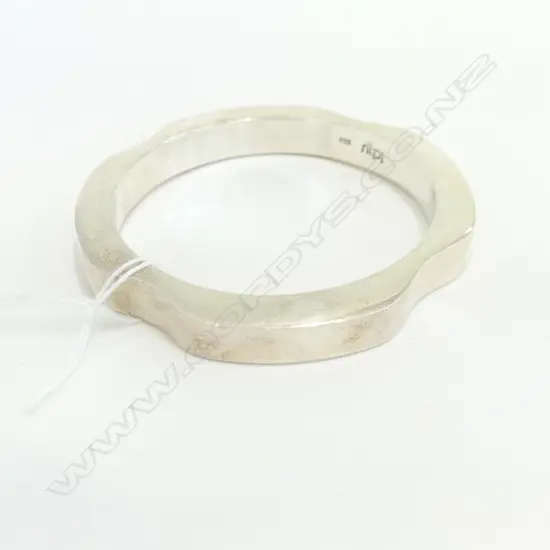 ICHU STERLING BANGLE 52GMS