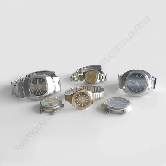 6 VINTAGE WRISTWATCHES: 1970'S GENTS ETC SOME FAULTS