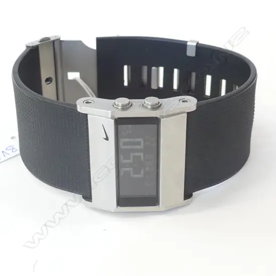 NIKE OREGON DIGITAL WATCH