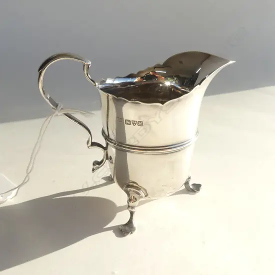 STG SILVER JUG,  CHESTER 1908 73GMS