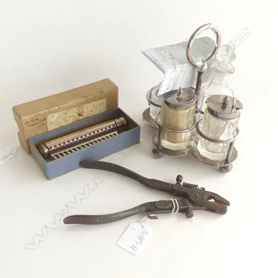 3 ITEMS,CRUET SET FROM SINGAPORE R.A.F. (WITH NOTE) . VINTAGE SAW TOOTH SETTER AND ELECTRIC HAIR COMB 