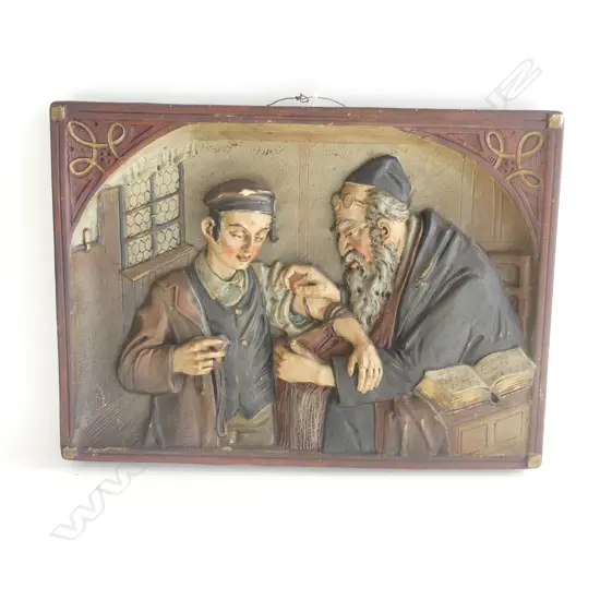 CONT TERACOTTA WALL PLAQUE  DOCTOR & PATIENT  L360MM
