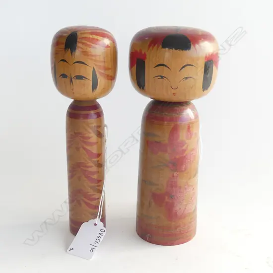 2 VINTAGE 1940S JAPANESE KOKESHI WOODEN DOLLS SIGNED H185MM