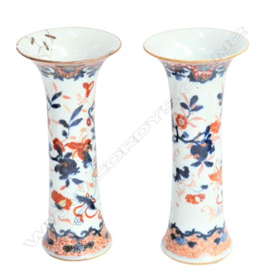 PR 19THC CHINESE IMARI FLARED VASES A.F