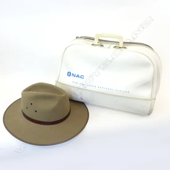 AUSTRALIAN AKUBRA HAT & NZ NAT. AIRLINES BAG