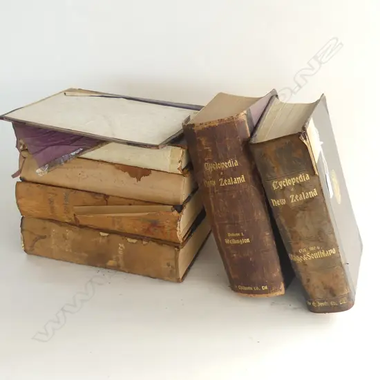6 VOLUMES  CYCLOPEDIA OF NEW ZEALAND CANTUBURY  AUCKLAND  TARANAKI  WELLINGTON  OTAGO & SOUTHLAND & NORTHLAND SOME DISTR