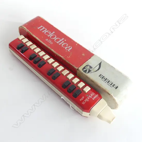 HOHNER MELODICA VINTAGE INSTRUMENT WITH BOX L 350MM
