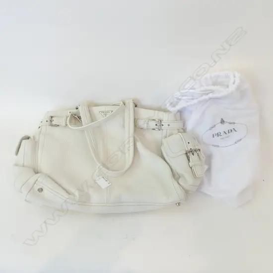 PRADA WHITE LEATHER HAND BAG, COMES WITH DUST BAG & CERT. (340 X 260MM)