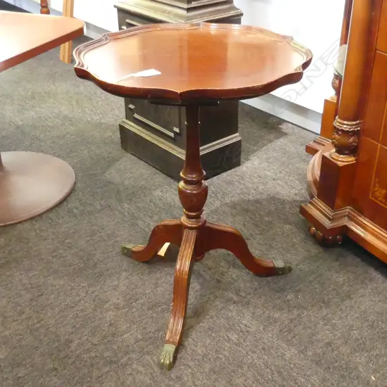 MAHOGANY WINE TABLE WITH BRASS FEET DIA 400MM