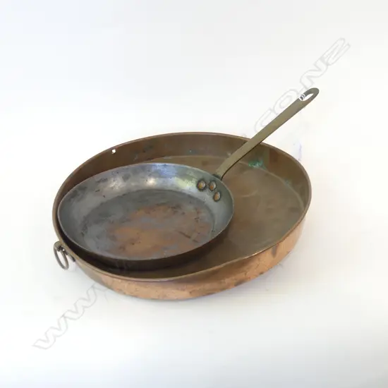 2 COPPER PANS. LGEST Dia.330mm. The smaller one of good weight