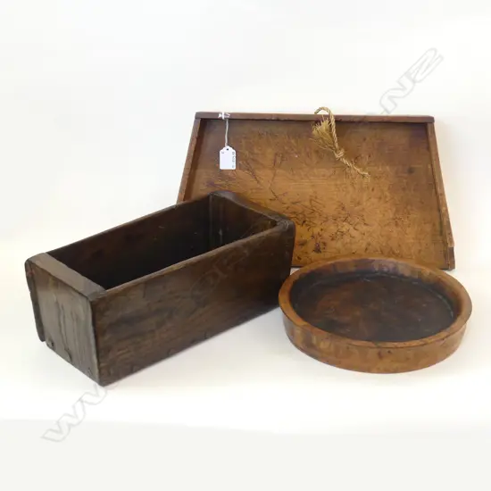 VINTAGE CRAFTED WOODEN BREAD BOARD, DISH & PLANTER BOX 