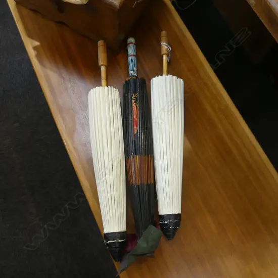 3 VINTAGE PARASOLS