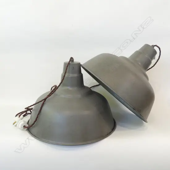 INDUSTRIAL PENDANT LIGHTING X 2