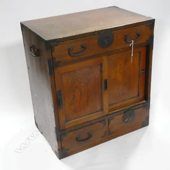 SMALL OLD JAPANESE TANSU CHEST - 3 DRAWERS & 2 CABINETS 550 X 350 X 590MM BROKEN HANDLE TO ONE DRAWER