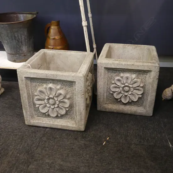 PR CONCRETE GARDEN MOTIF PLANTERS H.265mm