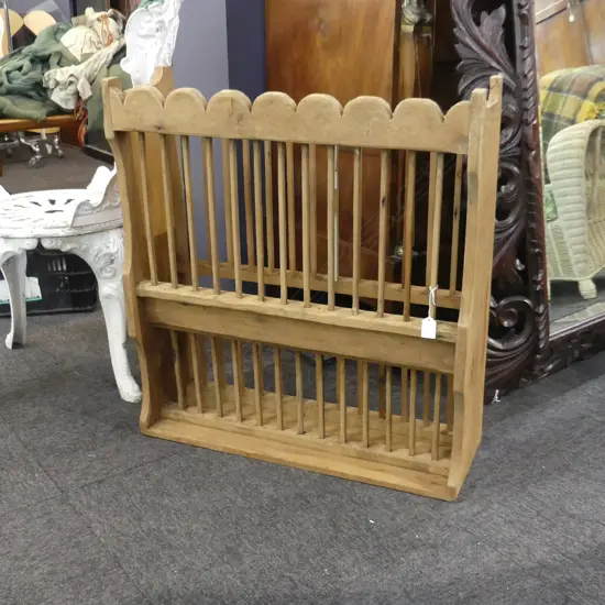 VINTAGE PINE PLATE RACK  660 X 730MM