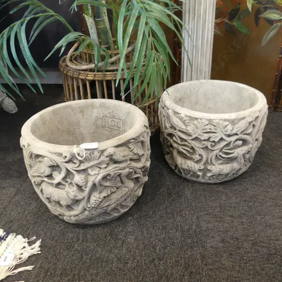 PR CONCRETE GARDEN POTS W ANIMALS & BIRDS CLASSICAL SCROLLS Dia.300mm