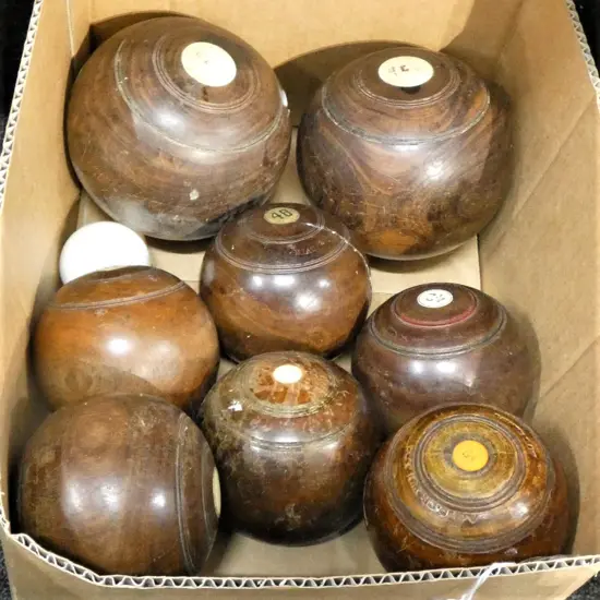 BOX OLD LIGNUM VITAE WOODEN BOWLS, 2 X LAWN, 6 X INDOOR