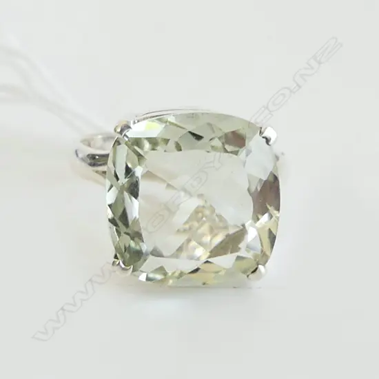 STG & GREEN AMETHYST RING SIZE P