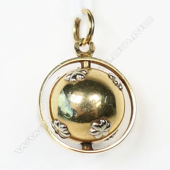 18CT GOLD SPINNING BALL PENDANT 4.64gm