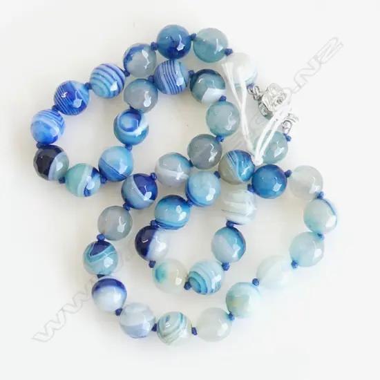 BANDED BLUE ONYX BEAD NECKLACE