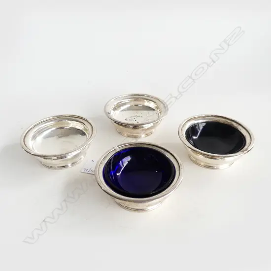 4 STG SILVER SALTS, LONDON 1865, 2 w. BLUE GLASS LINERS 90mm dia 311 GM