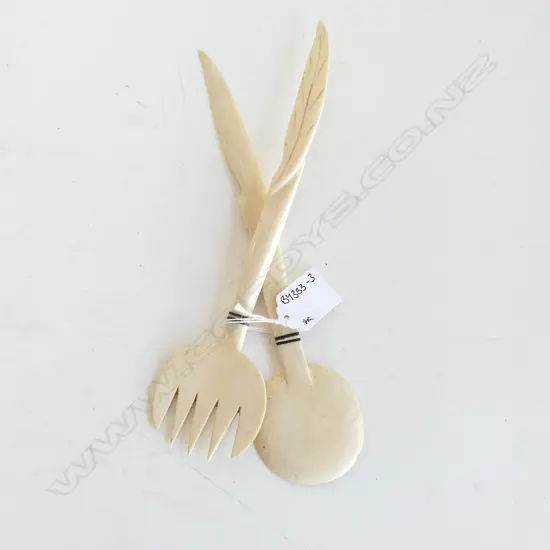 PAIR IVORY SALAD SERVERS