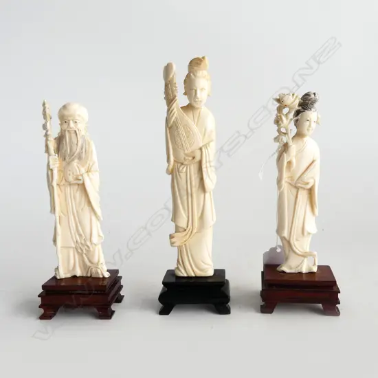 3 ORIENTAL CARVED IVORY FIGURES H.180mm