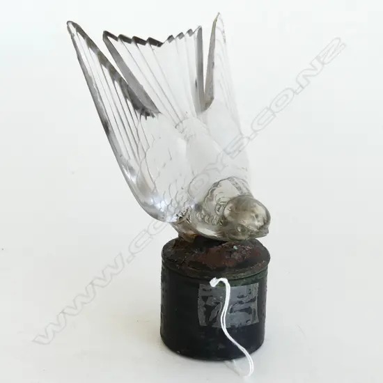 LALIQUE HIRONDELLE CAR MASCOT (some old chipping)