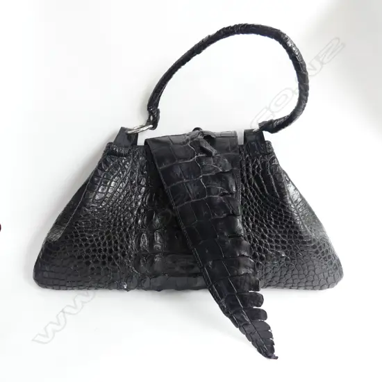 BLACK GENUINE CROCODILE BAG W.520mm