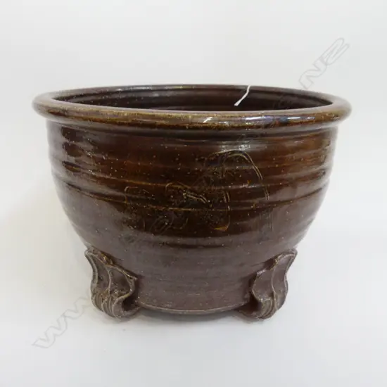 LG HILLSIDE POTTERY JARDINERE (HAIRLINE) 290mm dia