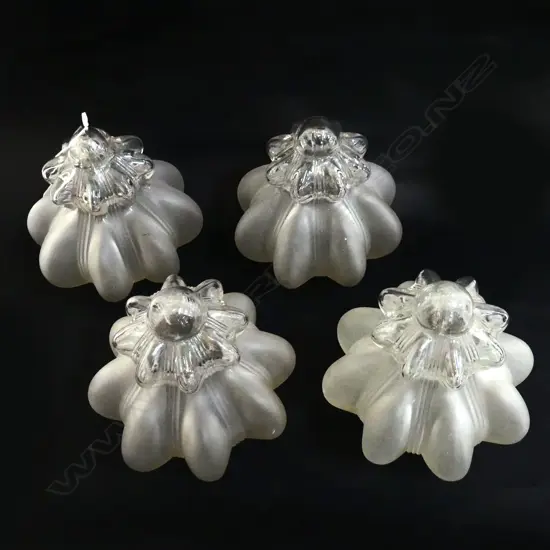 4 VINTAGE GLASS LIGHT SHADES H.150mm