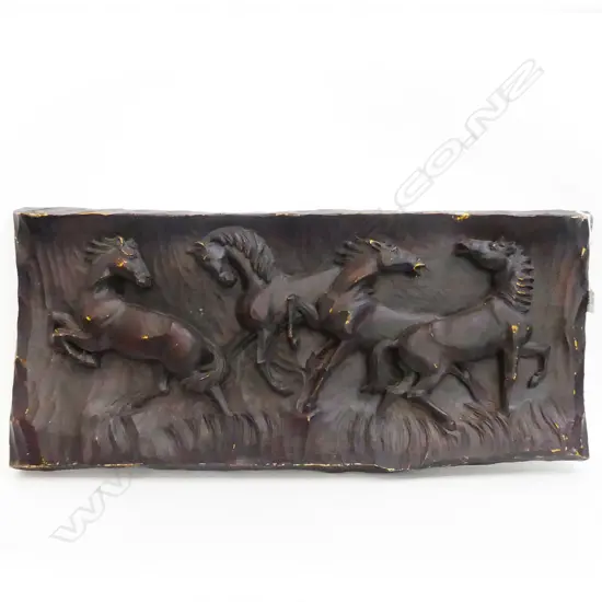 RETRO WALL PLAQUE OF HORSES 350 X790mm