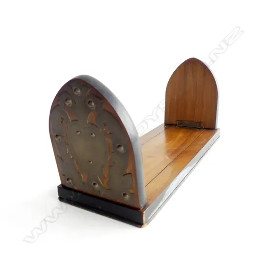 EDWARDIAN OAK EXTENDABLE BOOK ENDS w. BRASS DECORATION L.560 / 330mm