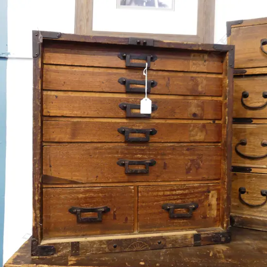 OLD JAPANESE COLLECTOR'S CHEST 7 drawers. H.480mm.
