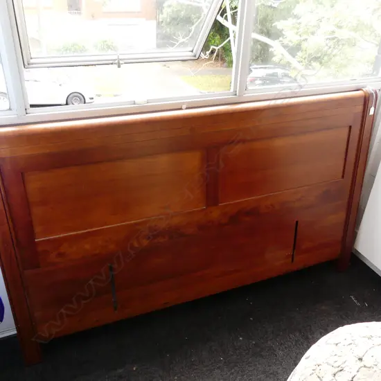 WOODEN HEAD BOARD W.1650mm