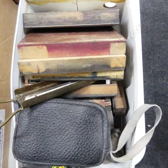 BOX LOT PRINTING BLOCKS, OPERA GLASSES