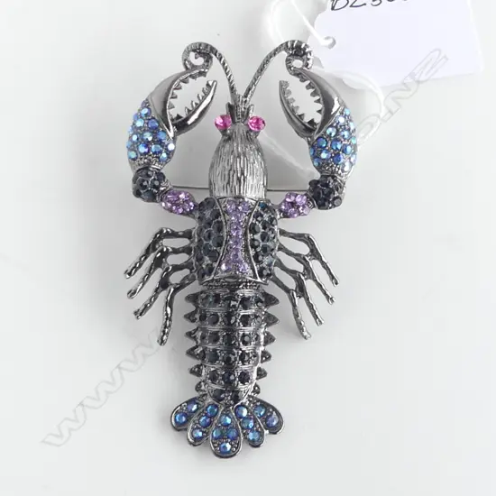 LRG DIAMANTE ARTICULATED LOBSTER BROOCH