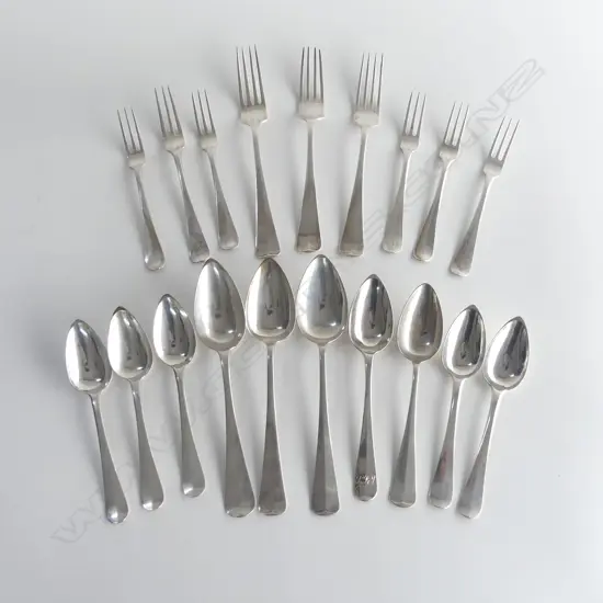 EARLY 20thC DUTCH SILVER CUTLERY PART SET 9 forks + 10 spoons various. 777gms.