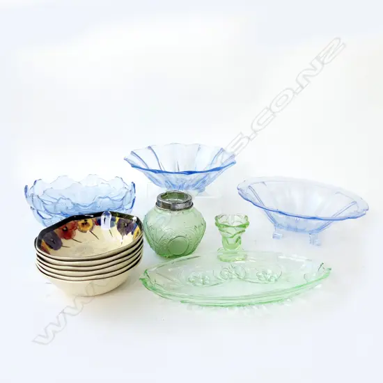 7 PCES DECO GLASS; 4 BLUE BOWLS 245mm dia, 3 GREEN + 6 ROYAL DOULTON PANSY CEREAL BOWLS 150mm dia CRAZED